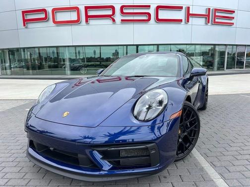2024 Porsche 911 Carrera GTS