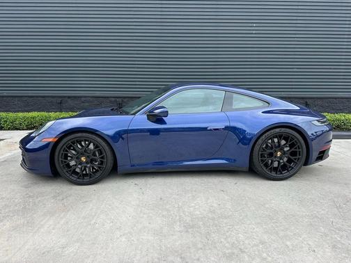 2024 Porsche 911 Carrera GTS