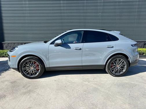 2026 Porsche Cayenne S Coupe AWD