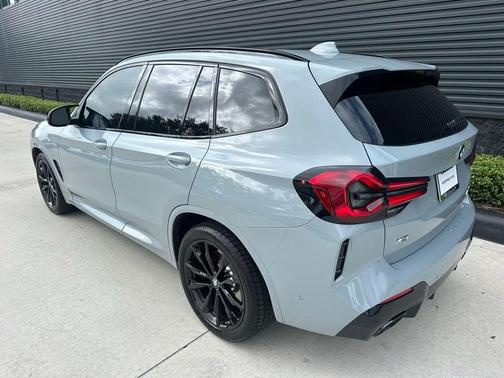 2024 BMW X3 M40i
