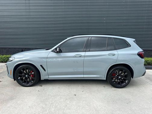 2024 BMW X3 M40i