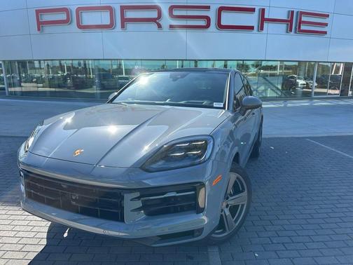 2025 Porsche Cayenne AWD