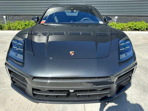 2025 Porsche Panamera E-Hybrid 4S