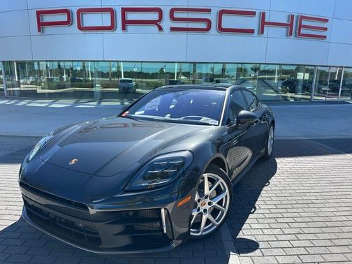 2025 Porsche Panamera E-Hybrid 4S