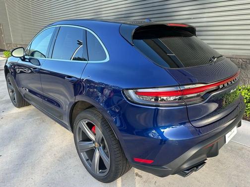 2025 Porsche Macan S