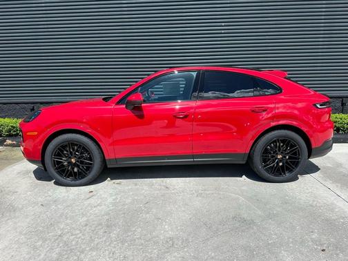 2026 Porsche Cayenne AWD