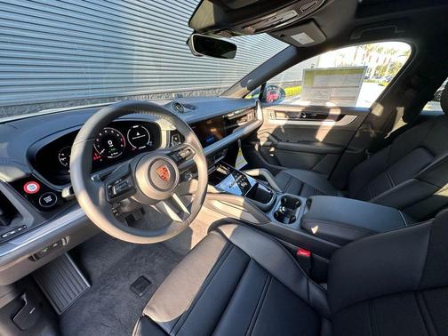 2026 Porsche Cayenne Base