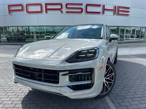 2026 Porsche Cayenne GTS
