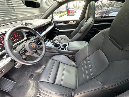 Cashmere Beige 2026 Porsche Cayenne S Coupe AWD