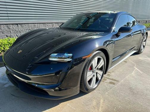2022 Porsche Taycan 4S