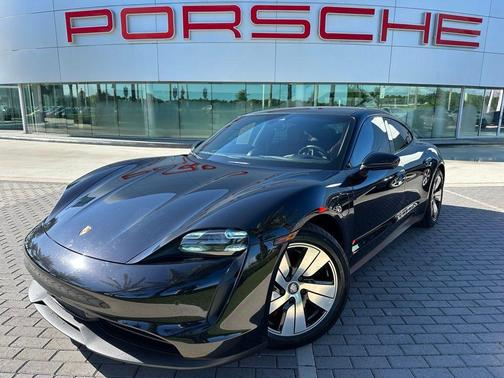2022 Porsche Taycan 4S