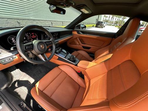 2025 Porsche 911 Carrera S