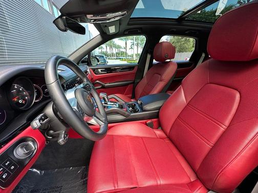 Black 2022 Porsche Cayenne