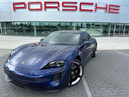 2022 Porsche Taycan Base