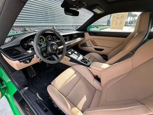 2023 Porsche 911 Carrera S