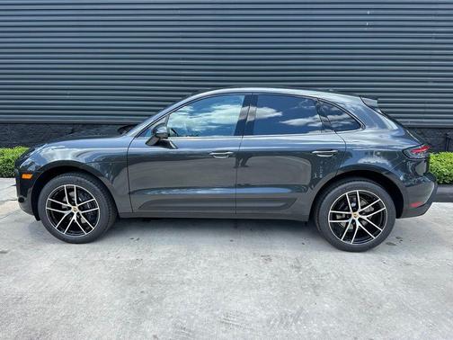 Volcano Grey Metallic 2026 Porsche Macan Base