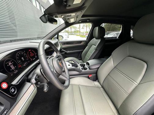 Gray Metallic 2026 Porsche Cayenne S