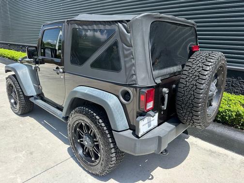 Pearl 2013 Jeep Wrangler Sport
