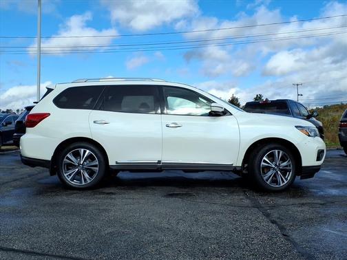2019 Nissan Pathfinder Platinum