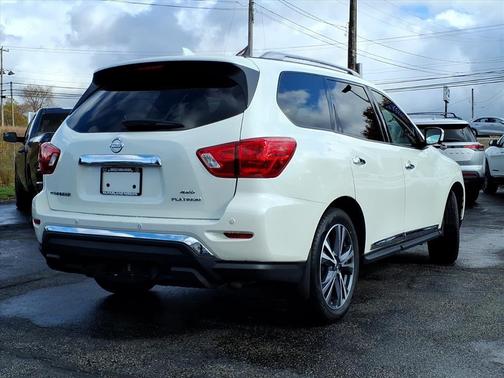 2019 Nissan Pathfinder Platinum