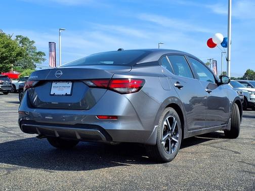 2025 Nissan Sentra SV