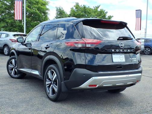 Black 2023 Nissan Rogue Platinum