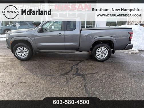 2024 Nissan Frontier SV