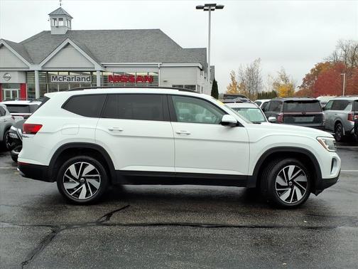 2024 Volkswagen Atlas 2.0T SE