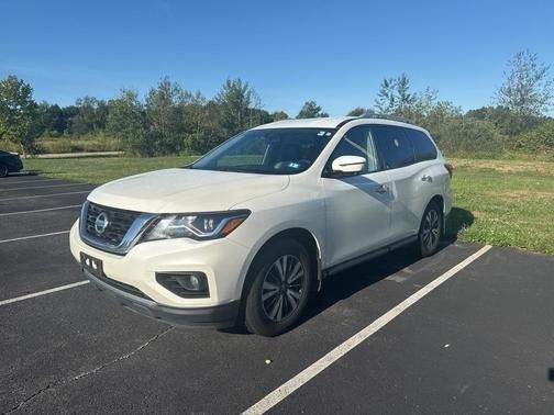 2018 Nissan Pathfinder SL