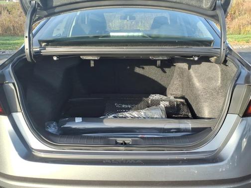 2025 Nissan Altima SL