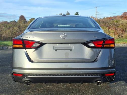 2025 Nissan Altima SL