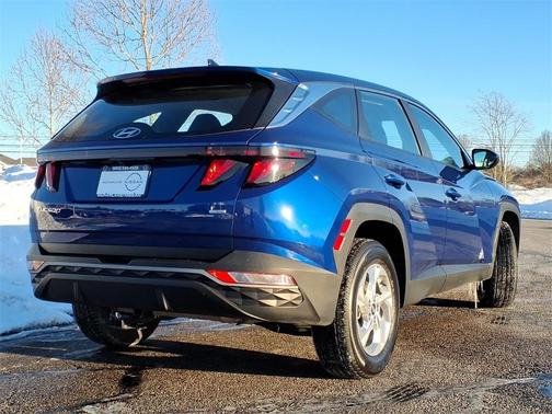 2024 Hyundai TUCSON SE
