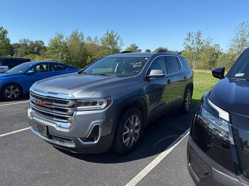 2021 GMC Acadia SLT