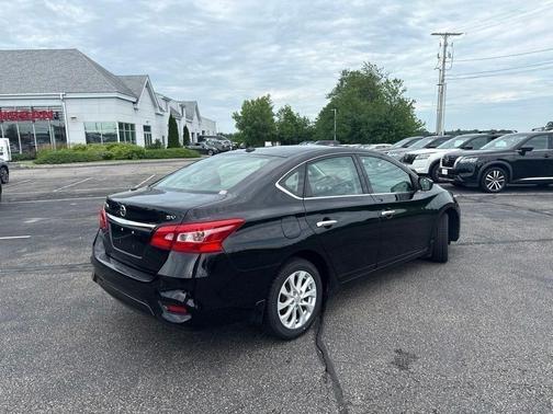 Black 2019 Nissan Sentra SV