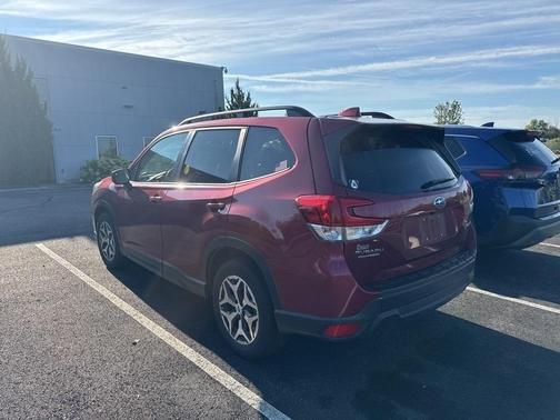 2020 Subaru Forester Premium