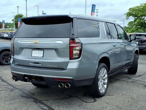 Sterling Gray Metallic 2023 Chevrolet Suburban Premier