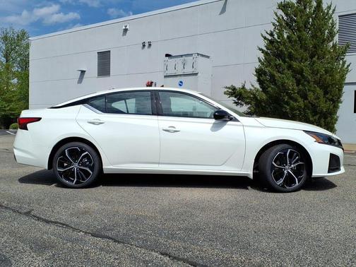 White 2026 Nissan Altima 2.5 SR