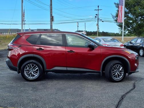2022 Nissan Rogue S