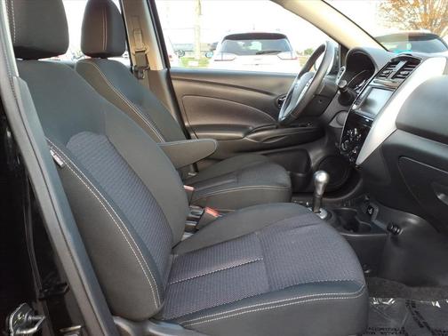 2019 Nissan Versa 1.6 SV