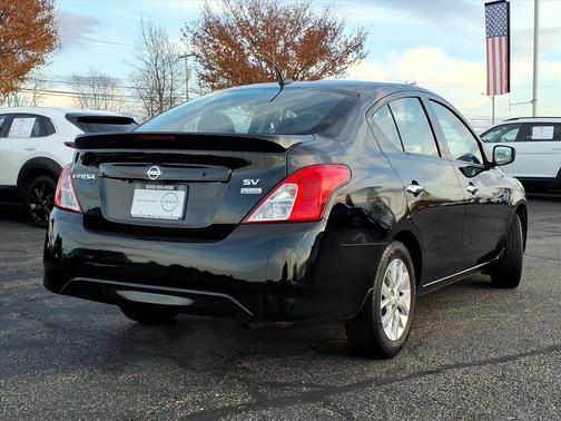 2019 Nissan Versa 1.6 SV