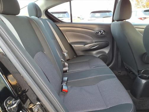 2019 Nissan Versa 1.6 SV