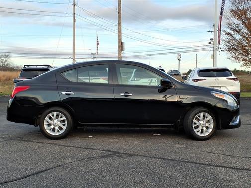 2019 Nissan Versa 1.6 SV