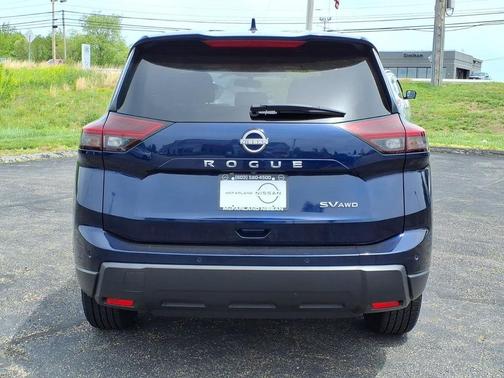 Deep Ocean Blue 2024 Nissan Rogue SV