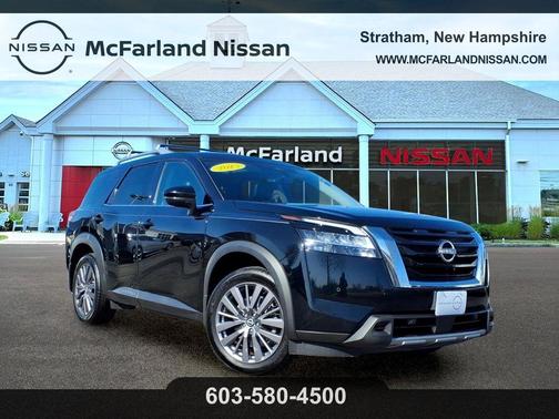 Black 2023 Nissan Pathfinder SL