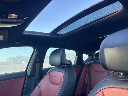 2025 Kia K4 GT-Line Turbo