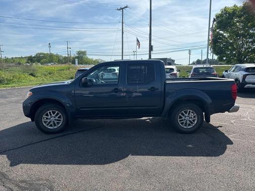Arctic Blue Metallic 2021 Nissan Frontier SV
