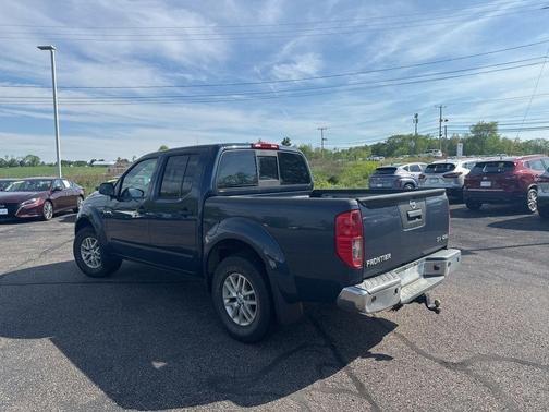 Arctic Blue Metallic 2021 Nissan Frontier SV