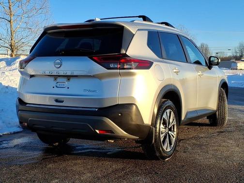 2022 Nissan Rogue SV