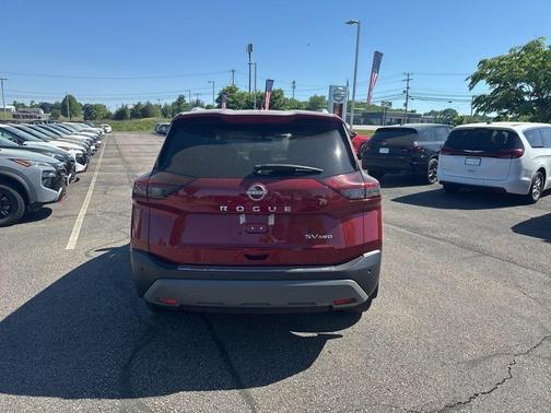 Scarlet Ember 2023 Nissan Rogue SV
