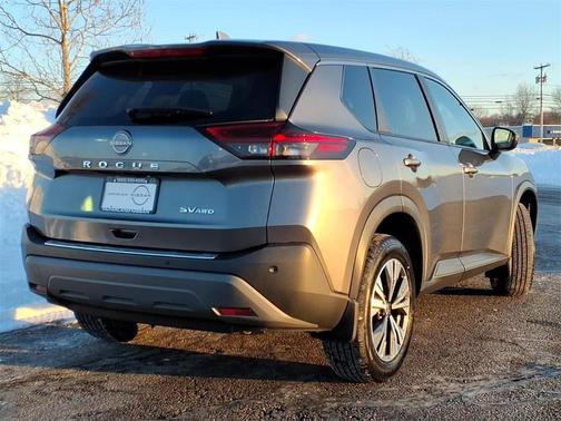 2022 Nissan Rogue SV